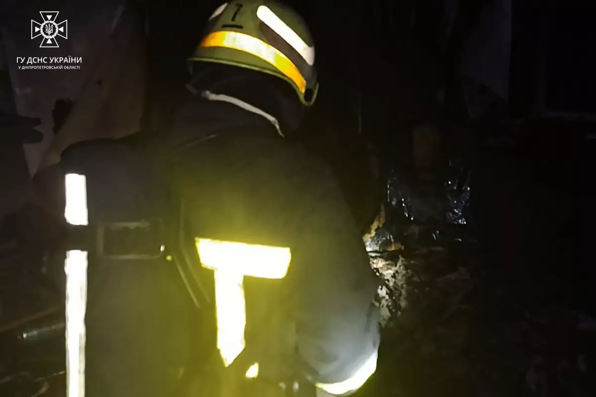 В Кам'янському внаслідок пожежі загинула жінка - ФОТО