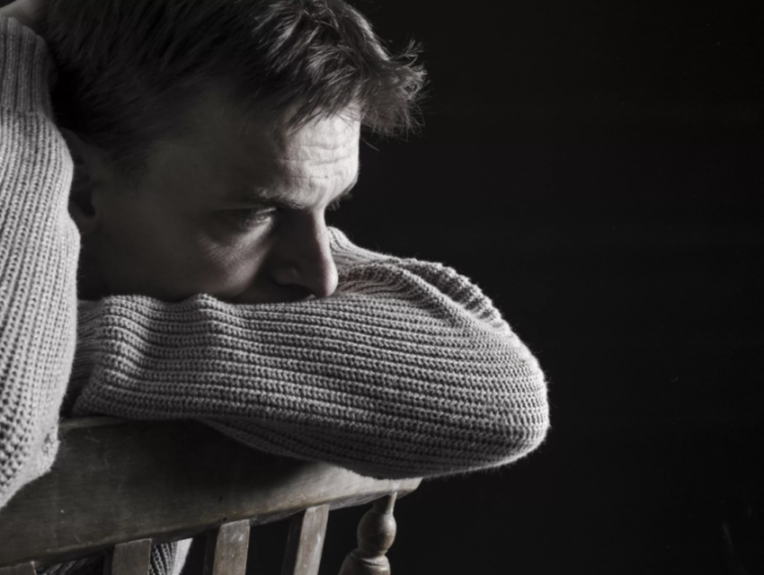 Іноді сумувати можна й за тими, хто при житті не переймався нашими відчуттями