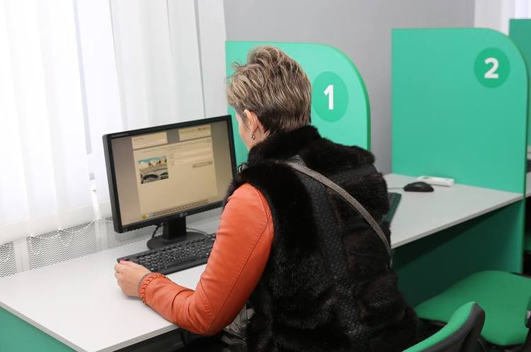 Скласти теоретичний  іспит “на права” тепер можна буде у ЦНАПах