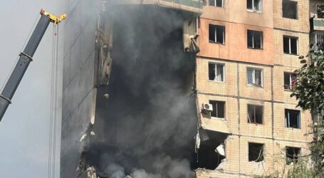 Від ракетного удару по Кривому Рогу попередньо двоє людей загинули, понад 30 постраждалі