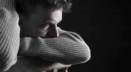 Іноді сумувати можна й за тими, хто при житті не переймався нашими відчуттями