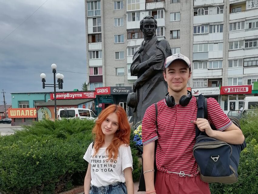 Дует юних акторів з Кам’янського визнали найкращим на Всеукраїнському конкурсі