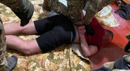 На Дніпропетровщині чоловік вбив дружину та погрожував вчинити суїцид