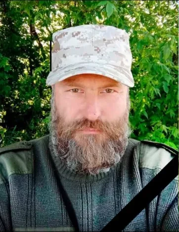 Багатодітній родині Филимонових з Кам'янського, голова якої загинув на війні, вручили ключі від квартири - ФОТО