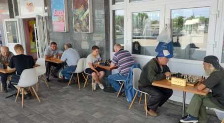Сергій Титов вдруге поспіль виграв шаховий турнір у Кам`янському