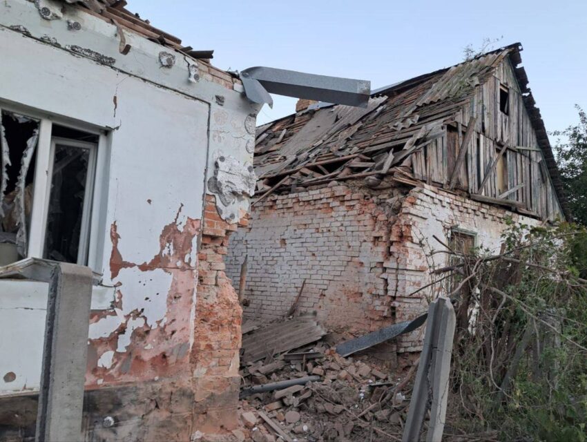 Від нічних обстрілів на Дніпропетровщині понівечені навчальні заклади, приватні будинки на енергооб’єкт
