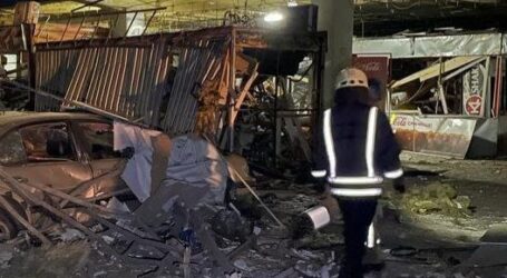 Вночі ворог вдарив ракетами по Дніпру, сім людей постраждали