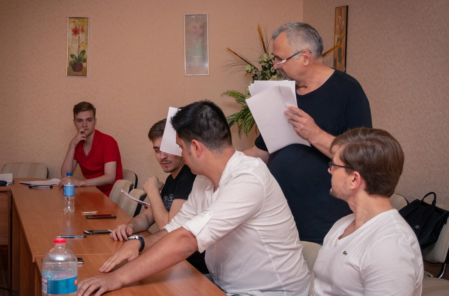 В театрі Кам'янського розпочали роботу над психологічною драмою «Син» Зеллера, що планують показати у форматі «сцена на сцені» - ФОТО