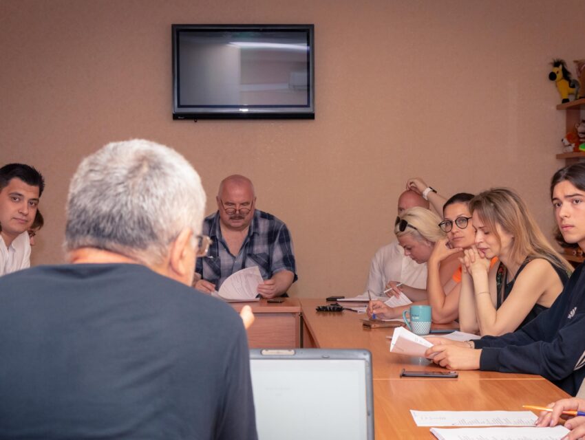 В театрі Кам’янського розпочали роботу над психологічною драмою «Син» Зеллера, що планують показати у форматі «сцена на сцені»