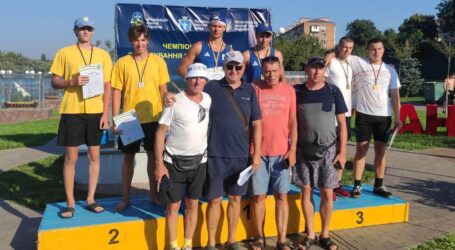 Каноїсти з Кам`янського посіли шість призових місць на чемпіонаті України