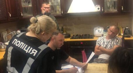 В Дніпрі затримали правоохоронця та медсестру, що «торгували» тяжкими діагнозами для ухилення від військової служби
