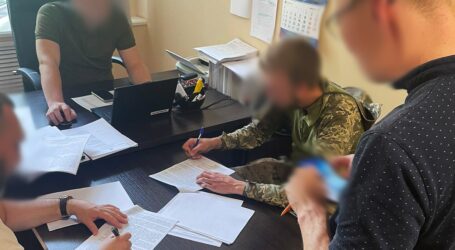 Командир розвідвзводу на Дніпропетровщині викрав та здав у ломбард військове майно на пів мільйона гривень
