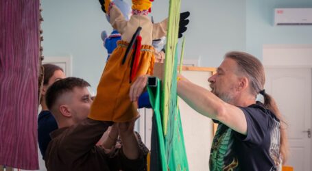 В Кам’янському готують прем’єрну виставу для малечі до відкриття першого в місті лялькового театру