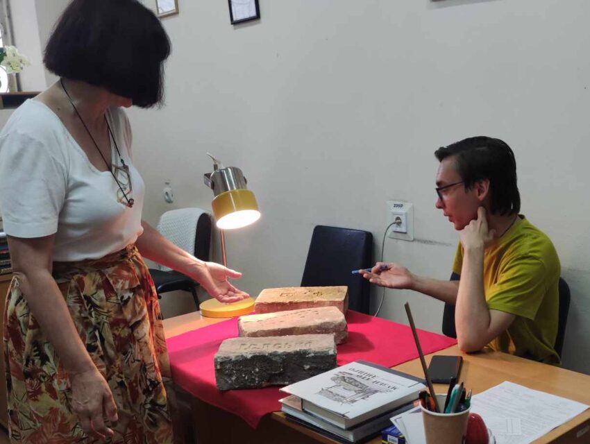 Про «цегельну» історію, як літопис забудови Кам’янського, розповіли у міському музеї