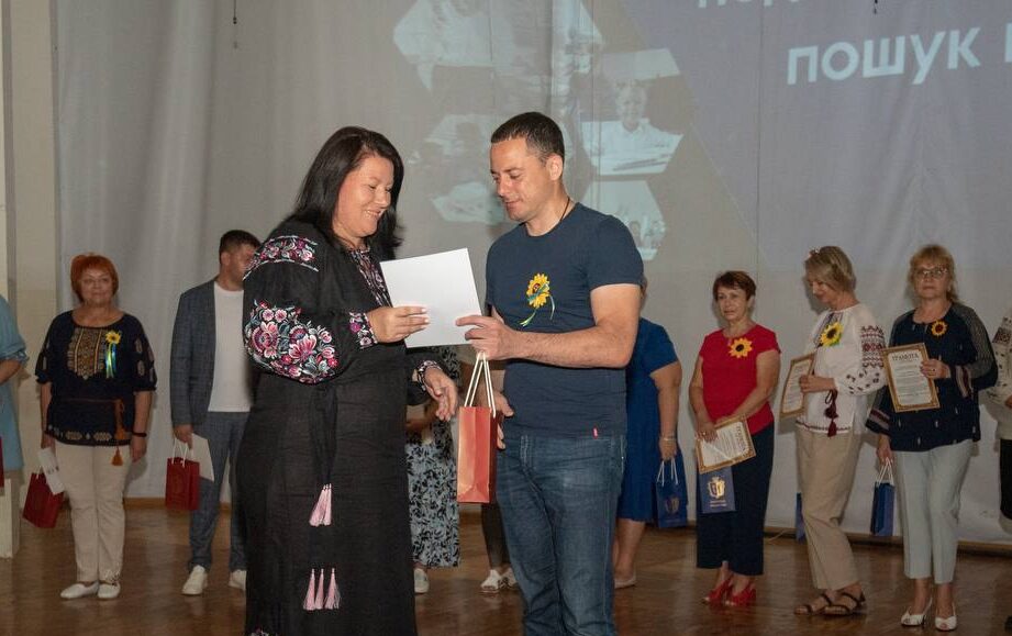 Освітяни Кам'янського провели нараду напередодні початку навчального року - ФОТО