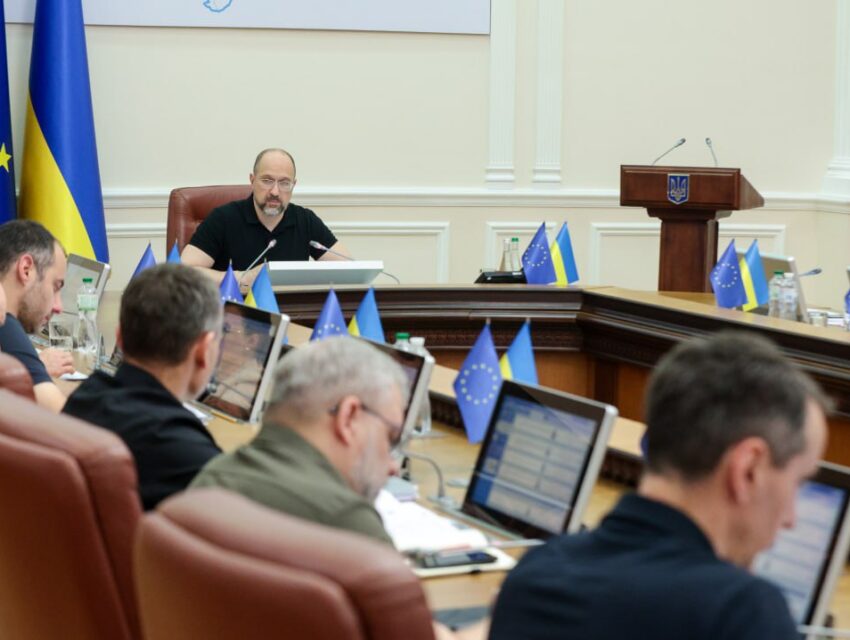 Уряд доручив ще раз перевірити шкільні укриття перед початком навчального року