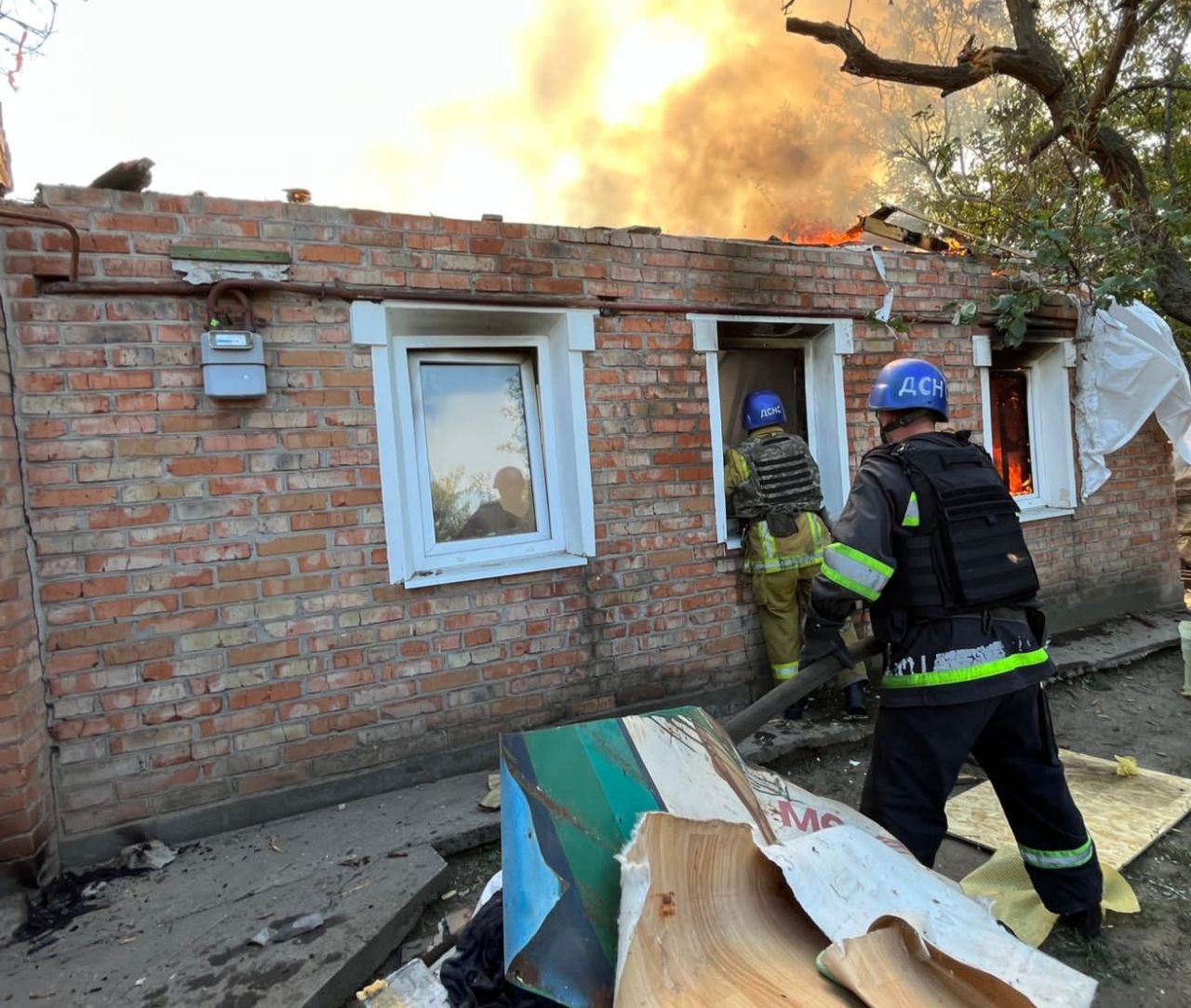 Вночі під обстрілами була одна з громад на Дніпропетровщині - ФОТО