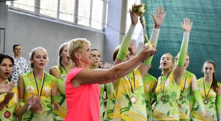 Кам`янчанки стали бронзовими призерками волейбольного турніру у Дніпрі