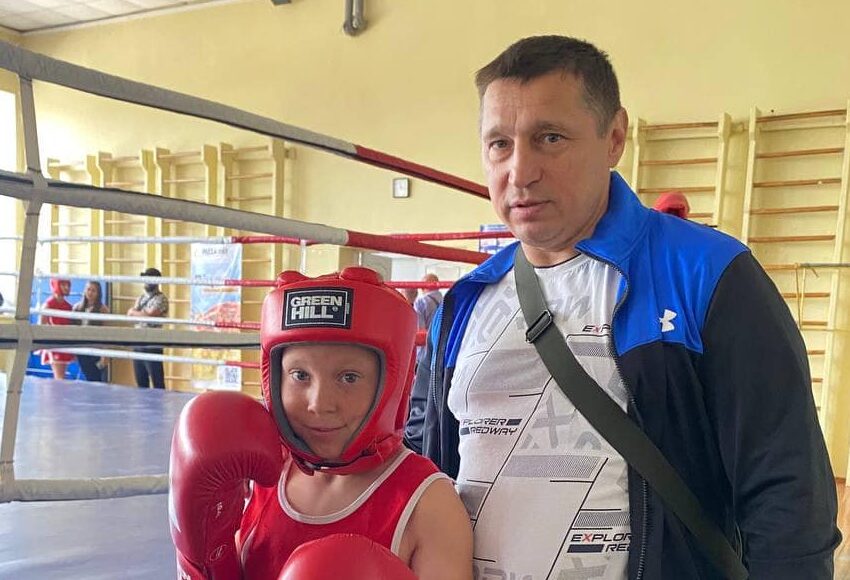 Дев`ять боксерів Кам`янської ДЮСШ № 1 стали призерами чемпіонату Дніпра