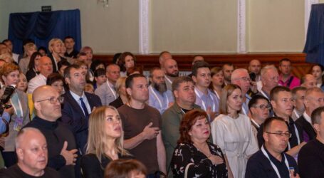 В Кам’янському відбувся перший регіональний ветеранський форум