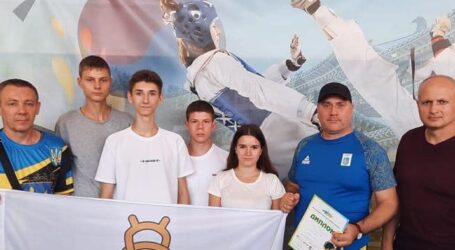 Кам`янські тхеквондисти вибороли на чемпіонаті України в Одесі «золото» та «срібло»