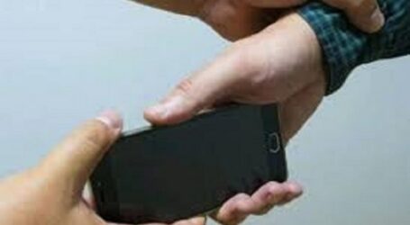 У Кам’янському суд суворо покарав чоловіка, який забрав мобільний телефон у 12-річного хлопця