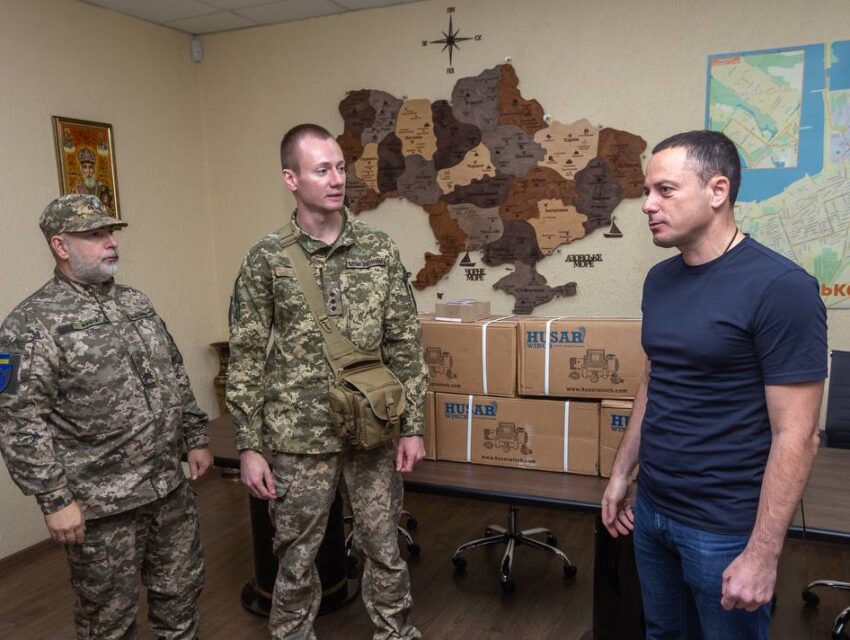 Кам’янське продовжує підтримувати захисників