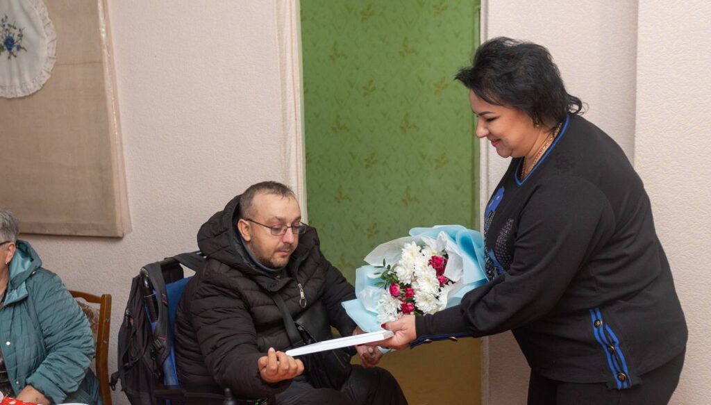В Кам'янському товариство людей з інвалідністю "Лелека" відзначило 30-річчя - ФОТО