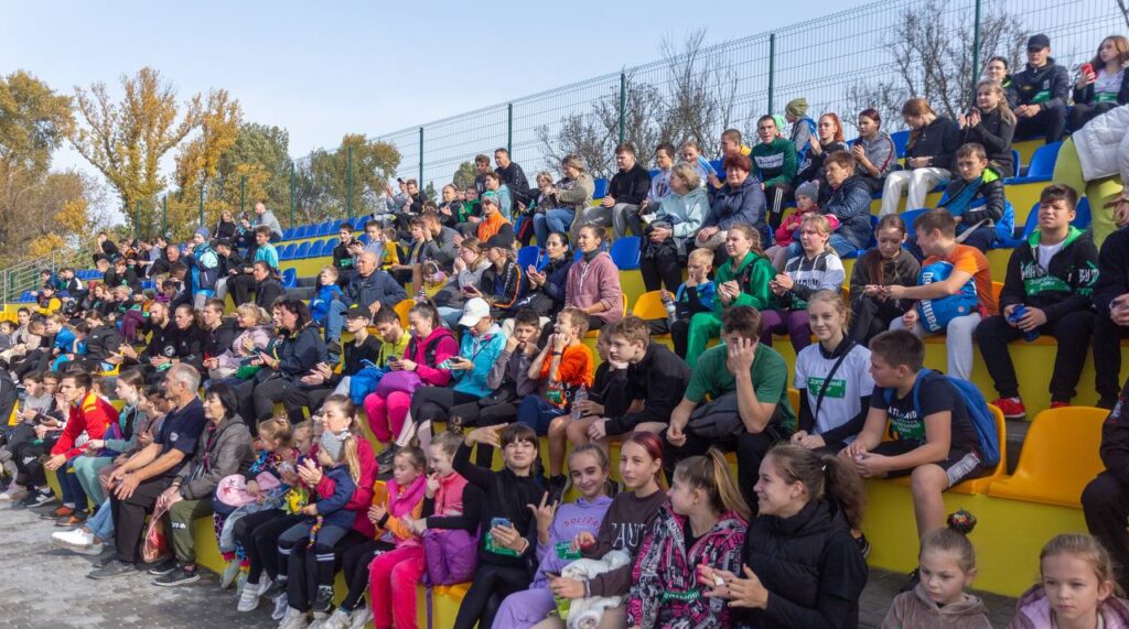 В Кам'янському відбувся традиційний легкоатлетичний пробіг - ФОТО