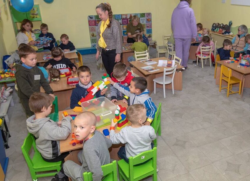В Кам’янському тривають роботи з облаштування укриттів у навчальних закладах міста