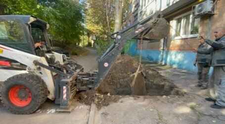 Комунальники Кам’янського звітують про виконання робіт за зверненнями містян