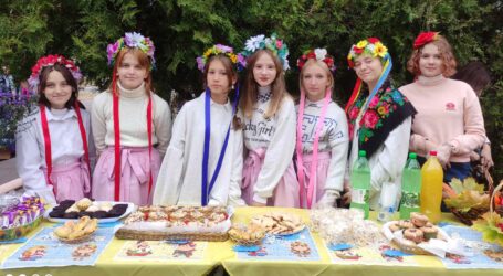 Гроші на авто, коптер, ноутбук та багато іншого приладдя для військових зібрали цьогоріч завдяки шкільним ярмаркам в Кам’янському