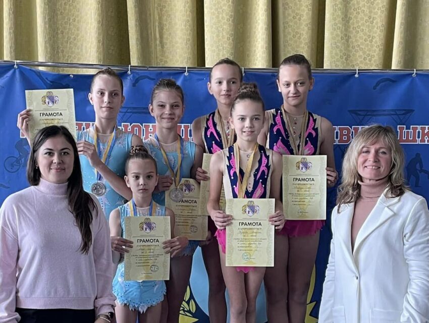 В Кам`янському відбувся Кубок Дніпропетровщини зі спортивної акробатики