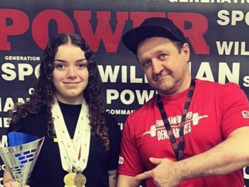 У великій спортивній родині Кам`янського поповнення майстрів