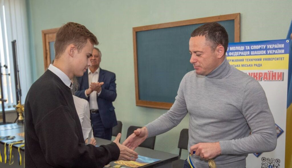 В Кам'янському проходить чемпіонат України з шашок - ФОТО