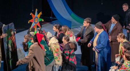 Які вистави готує до зимових свят театр ім. Л.Українки в Кам’янському