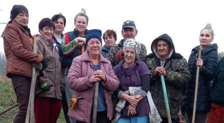 В Кам’янському активні містяни долучаються до впорядкування міста