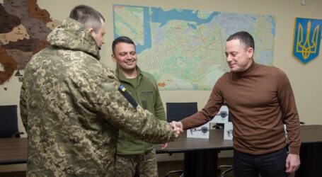 Кам’янське продовжує передавати технічне забезпечення військовим