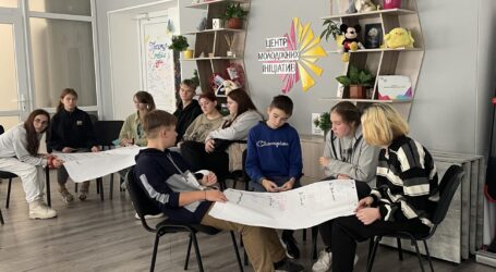 В Кам’янському триває проєкт «Тримаємо стрій» для молоді міста