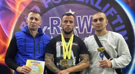 Кам`янчани стали призерами Кубка Півдня з паверліфтингу