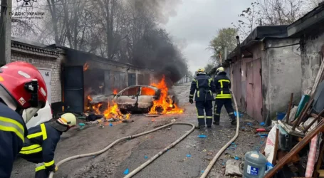 В Заводському районі Кам’янського сталась пожежа в гаражі, травмований чоловік