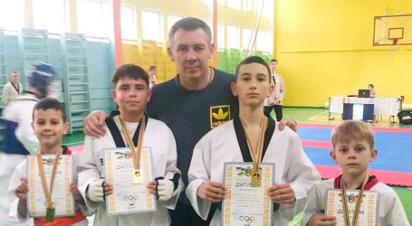 Четверо бійців з Кам`янського стали чемпіонами Кривого Рогу з тхеквондо