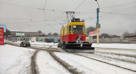 В Кам’янському внаслідок негоди не працює трамвайний маршрут №3