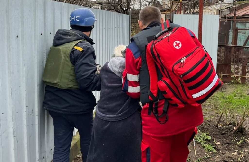 Вночі одне з міст на Дніпропетровщині знов було під ворожими обстрілами - ФОТО