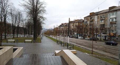 Пізно ввечері вороги обстріляли один з районів Дніпропетровщини