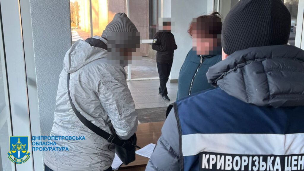 На Дніпропетровщині чиновники міськради завдали збитків своїй громаді на майже 4,5 млн гривень, купуючи генератори за завищеною ціною - ФОТО