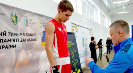 Боксер з Кам`янського Микита Шаганенко став срібним призером Всеукраїнського турніру