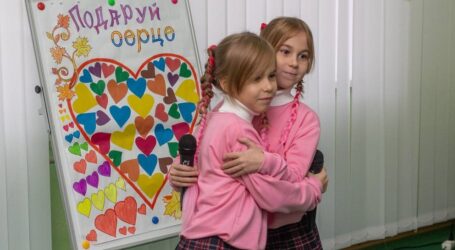 Мер Кам’янського зустрівся з родинами, де виховуються діти з особливими потребами