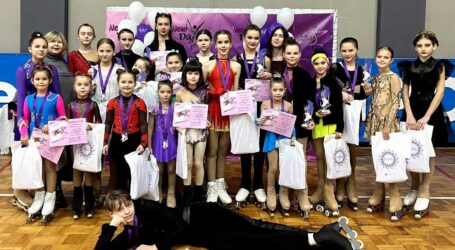 Фігуристи з Кам`янського посіли 13 призових місць у двох турнірах