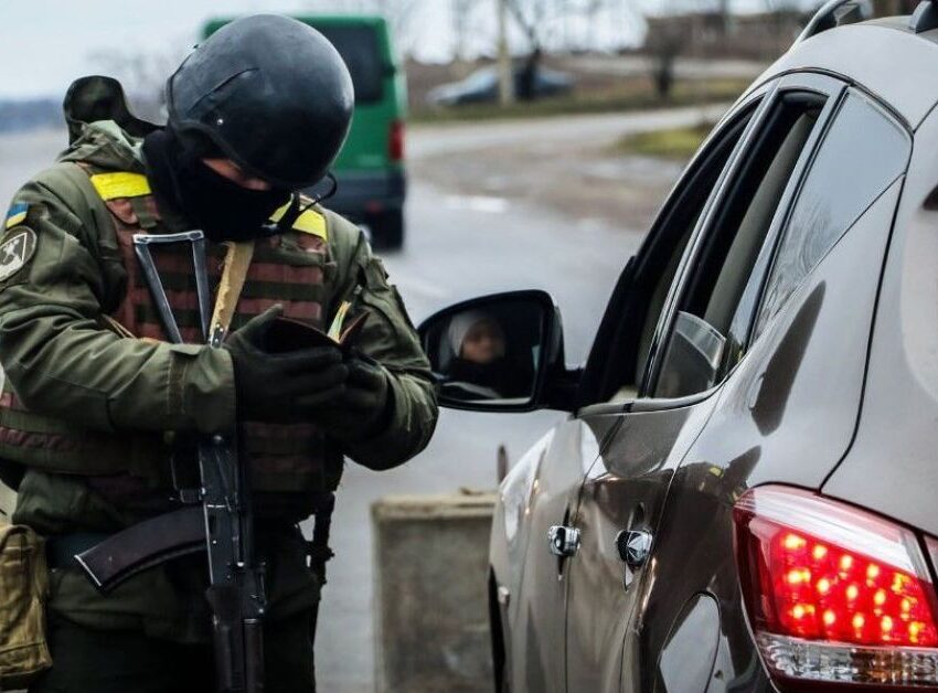 Що змінюється для мешканців Кам’янського у зв’язку з введенням обмежень на свободу пересування, в’їзд/виїзд та рух транспорту на території Дніпропетровської області